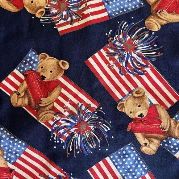 111 MAIN Vest Size 2X 4th Of July Teddy Bear USA American Flag Fireworks EUC - Picture 6 of 12